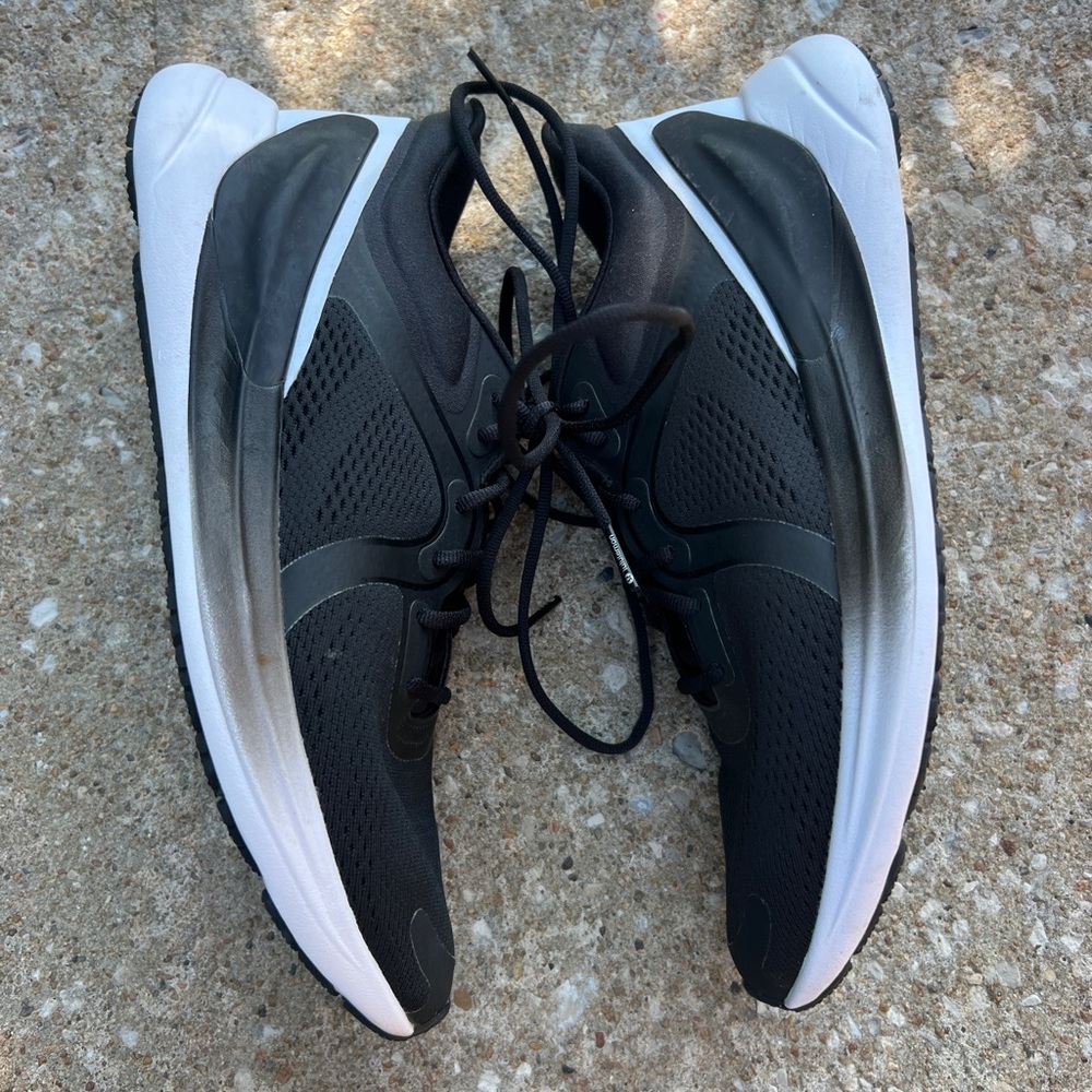 Lululemon Blissfeel Womens Running Shoes